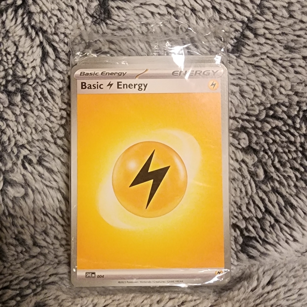 2023 Pokémon Basic Lightning Energy card Pack the Scarlet & Violet set. 